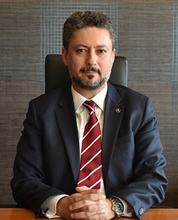 TURHAN ÖZEN